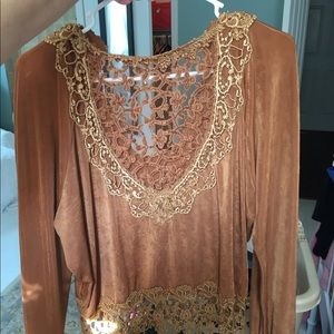 vintage flowy lace shirt